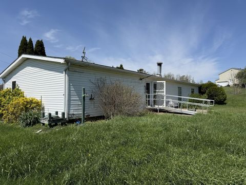 Tiny photo for 13768 Douglas Lane Lane, Centerburg, OH 43011 (MLS # 226014512)
