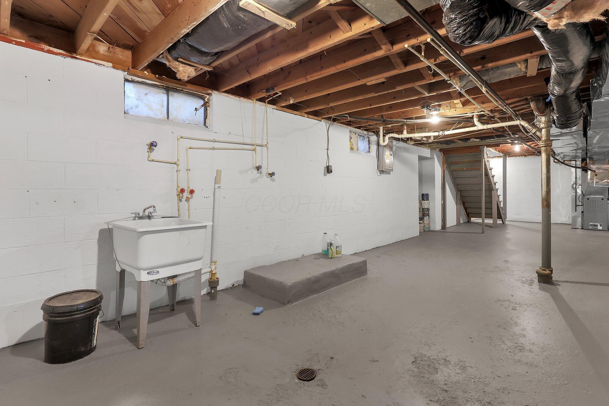 3730 Conway Drive, Columbus, Ohio image 21
