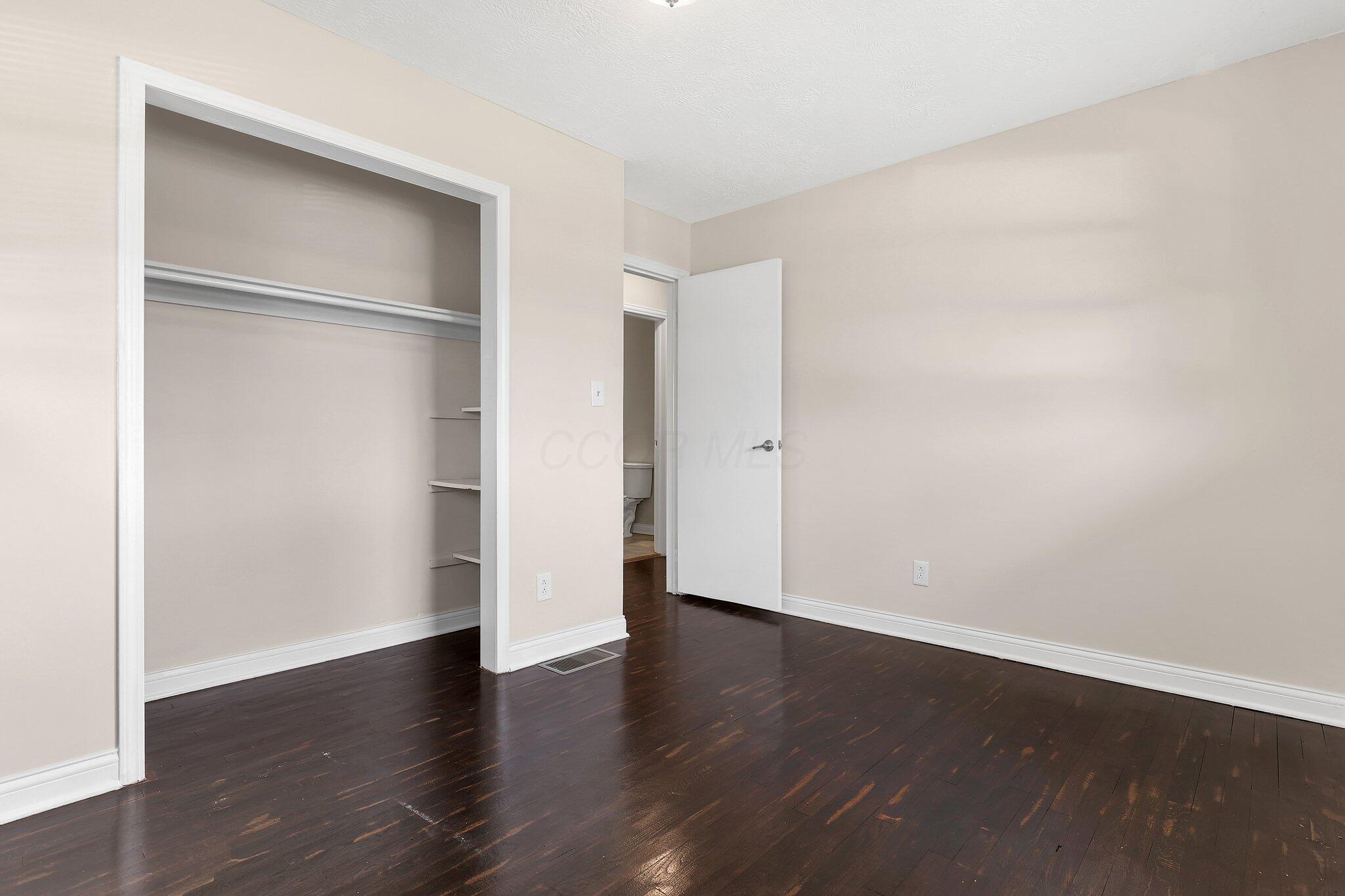 3730 Conway Drive, Columbus, Ohio image 18
