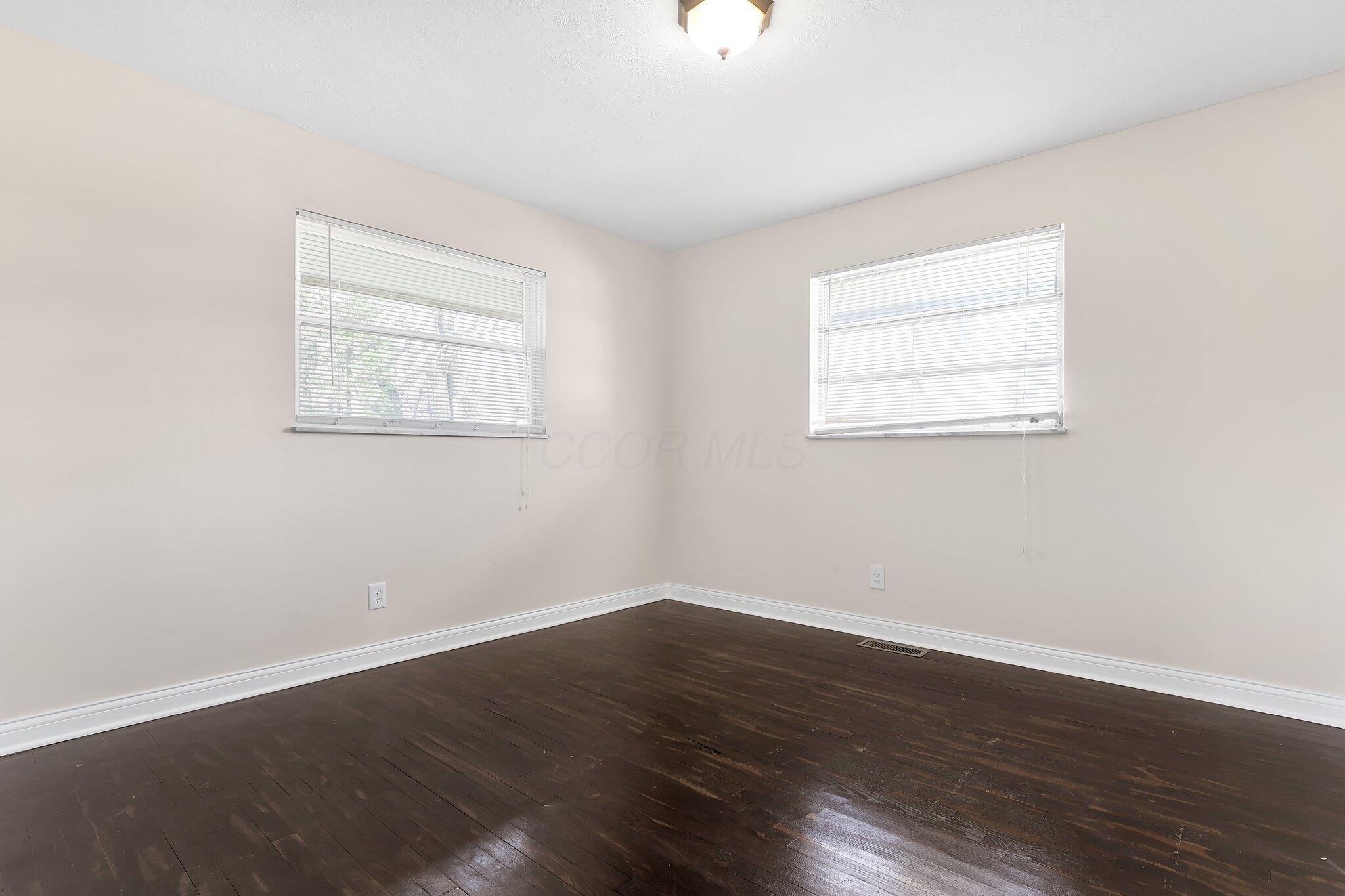 3730 Conway Drive, Columbus, Ohio image 19