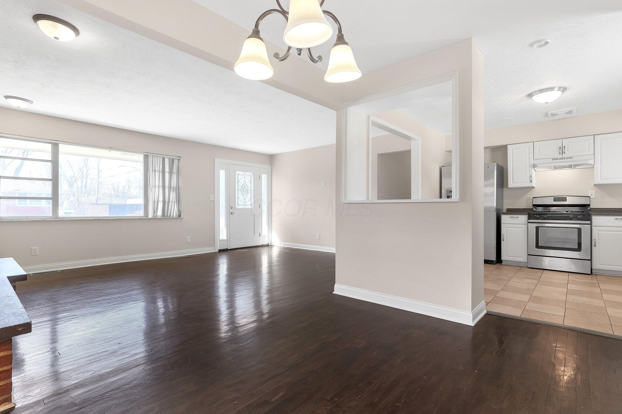 3730 Conway Drive, Columbus, Ohio image 10
