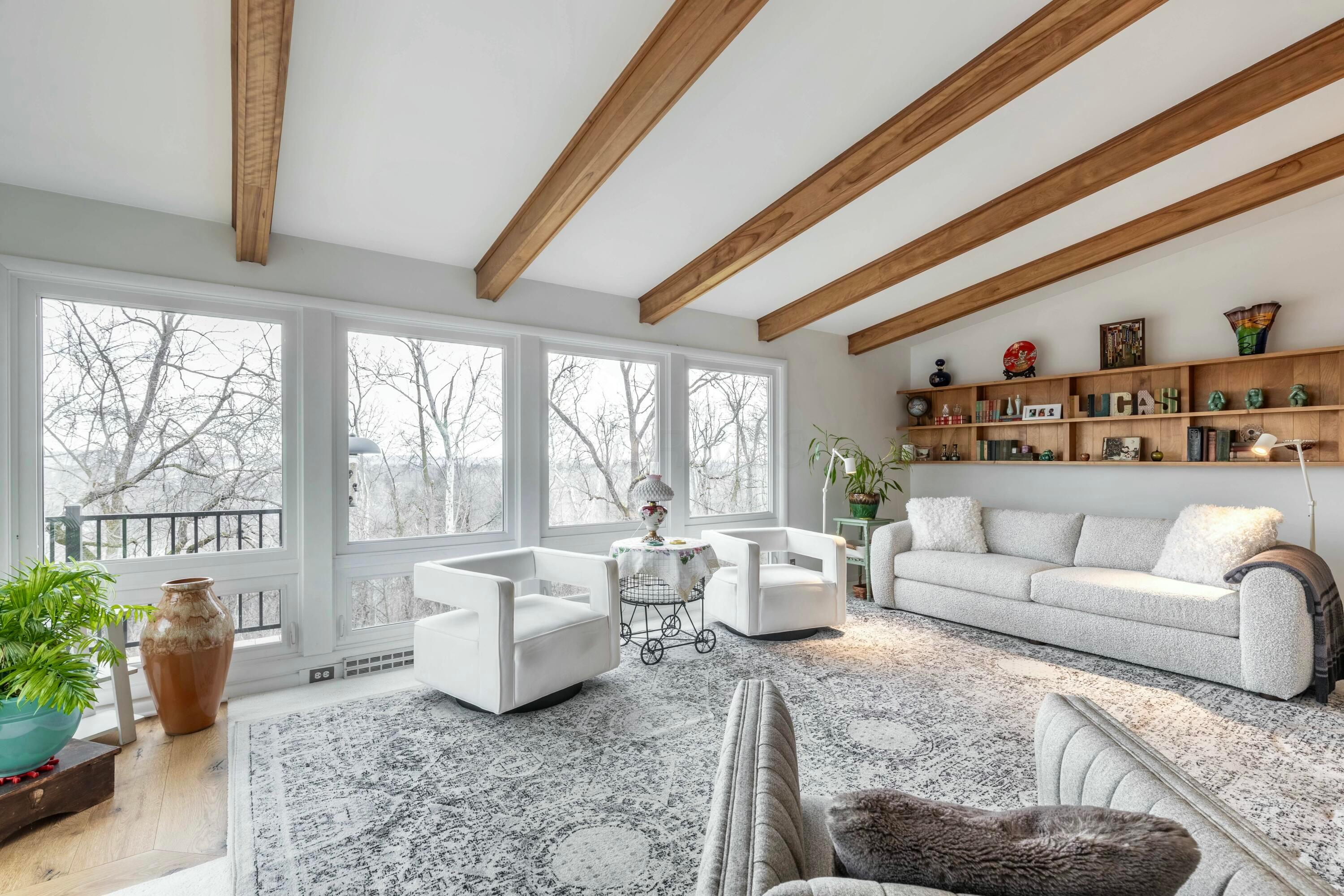 1715 Bryn Mawr Circle, Newark, Ohio image 3