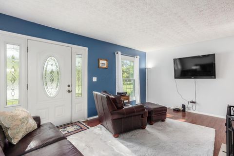 Tiny photo for 452 Pamlico Street 9 #9, Columbus, OH 43228 (MLS # 225039356)