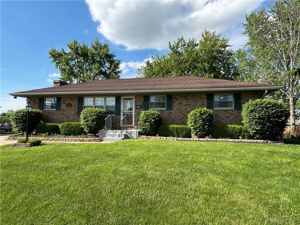4367 Helena Court, Springfield, Ohio image 2
