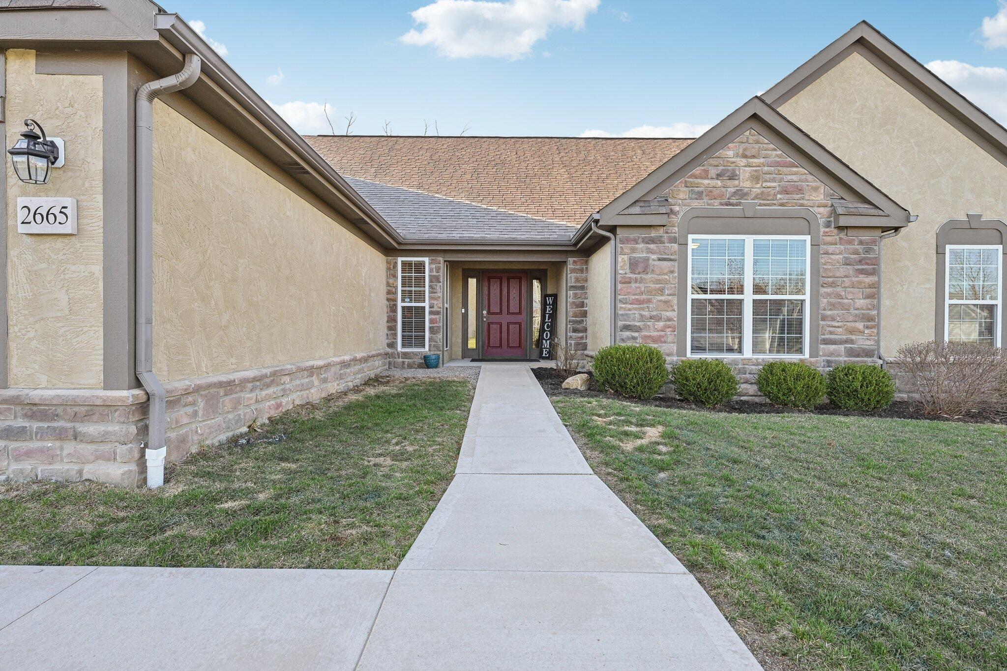2665 Longridge Way, Grove City, Ohio image 9