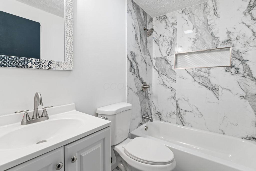 Columbus, Ohio 43224, United States, 4 Bedrooms Bedrooms, ,2 BathroomsBathrooms,Residential,Active,204083