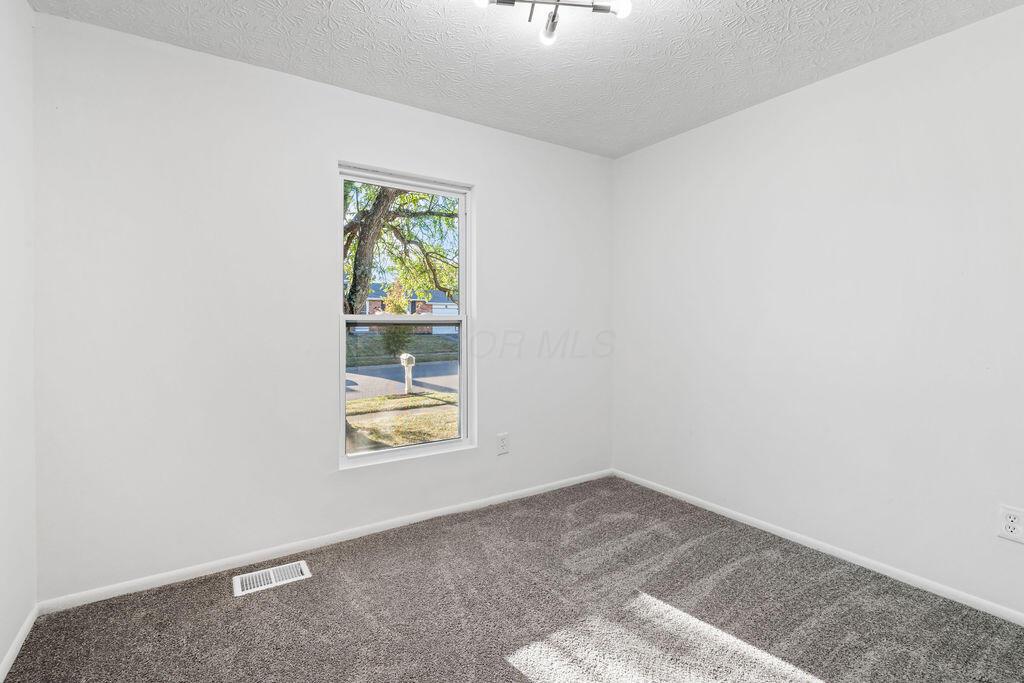 Columbus, Ohio 43224, United States, 4 Bedrooms Bedrooms, ,2 BathroomsBathrooms,Residential,Active,204083