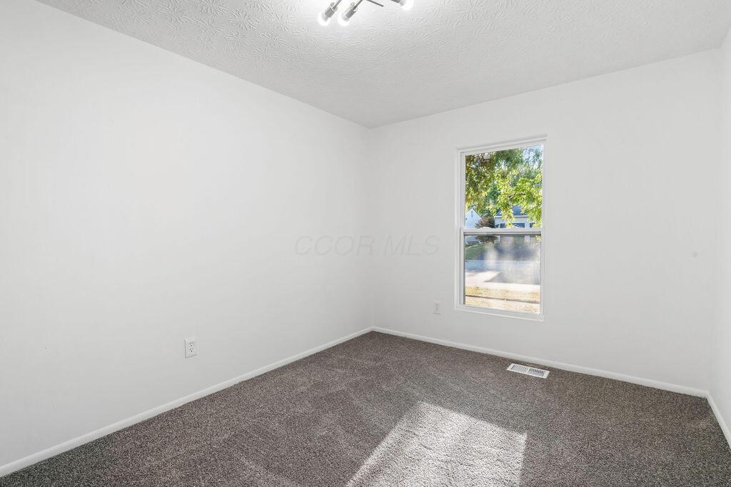 Columbus, Ohio 43224, United States, 4 Bedrooms Bedrooms, ,2 BathroomsBathrooms,Residential,Active,204083