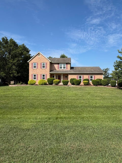 Photo of 11125 Huntington Way NW, Pickerington, OH 43147 (MLS # 226027940)