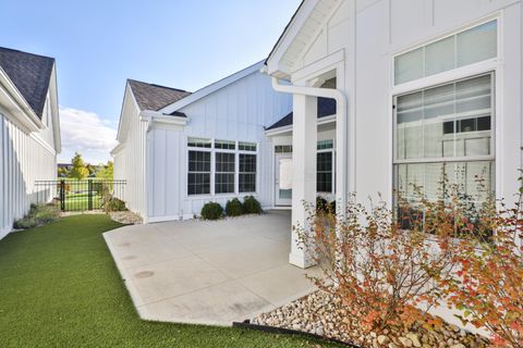 Tiny photo for 6947 Hollyhock Drive, New Albany, OH 43054 (MLS # 225040570)
