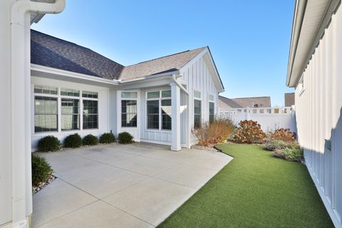 Tiny photo for 6947 Hollyhock Drive, New Albany, OH 43054 (MLS # 225040570)