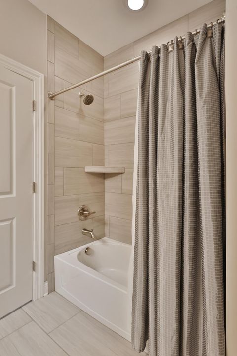 Tiny photo for 6947 Hollyhock Drive, New Albany, OH 43054 (MLS # 225040570)