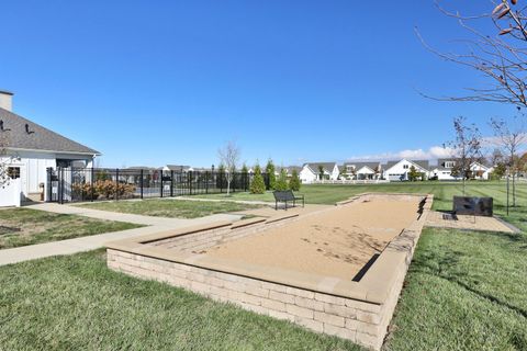 Tiny photo for 6947 Hollyhock Drive, New Albany, OH 43054 (MLS # 225040570)