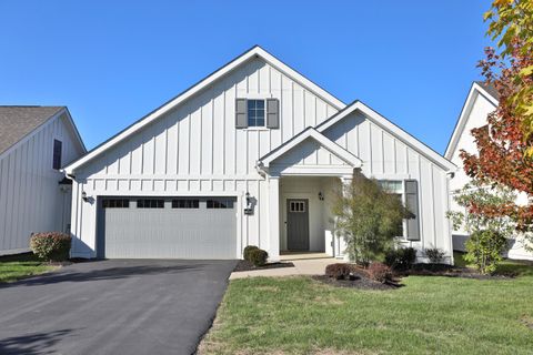 Photo of 6947 Hollyhock Drive, New Albany, OH 43054 (MLS # 225040570) Photo of 6947 Hollyhock Drive, New Albany, OH 43054 (MLS # 225040570)