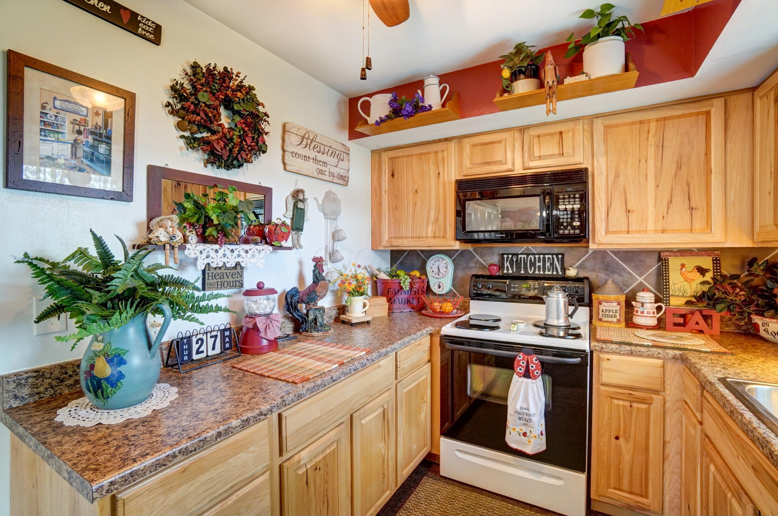 910 Bowman Road, Springfield, Ohio image 24