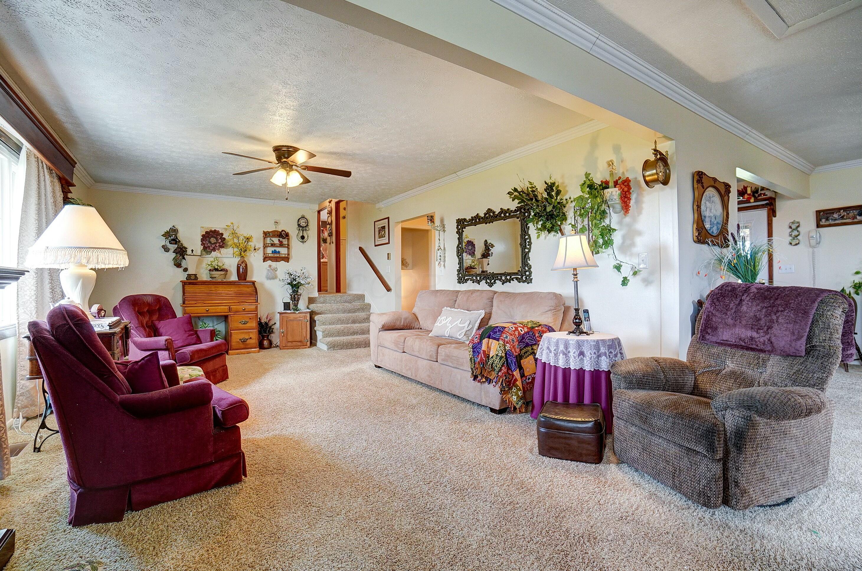 910 Bowman Road, Springfield, Ohio image 17