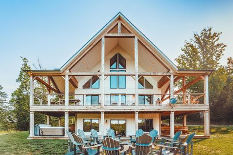 Photo of 12039 Flowers Road, Rockbridge, OH 43149 (MLS # 226013300)