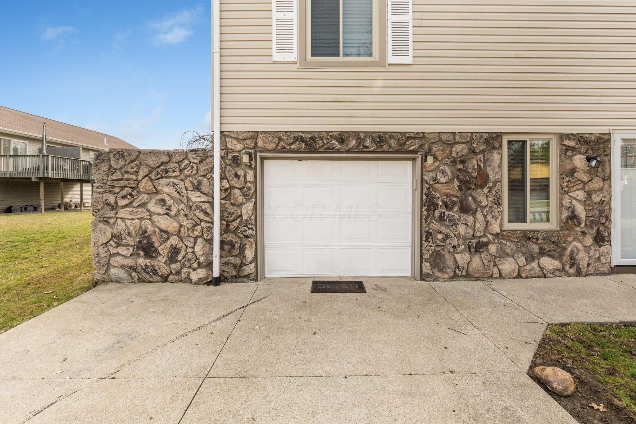 1026 Rosewood Drive, Marysville, Ohio image 49