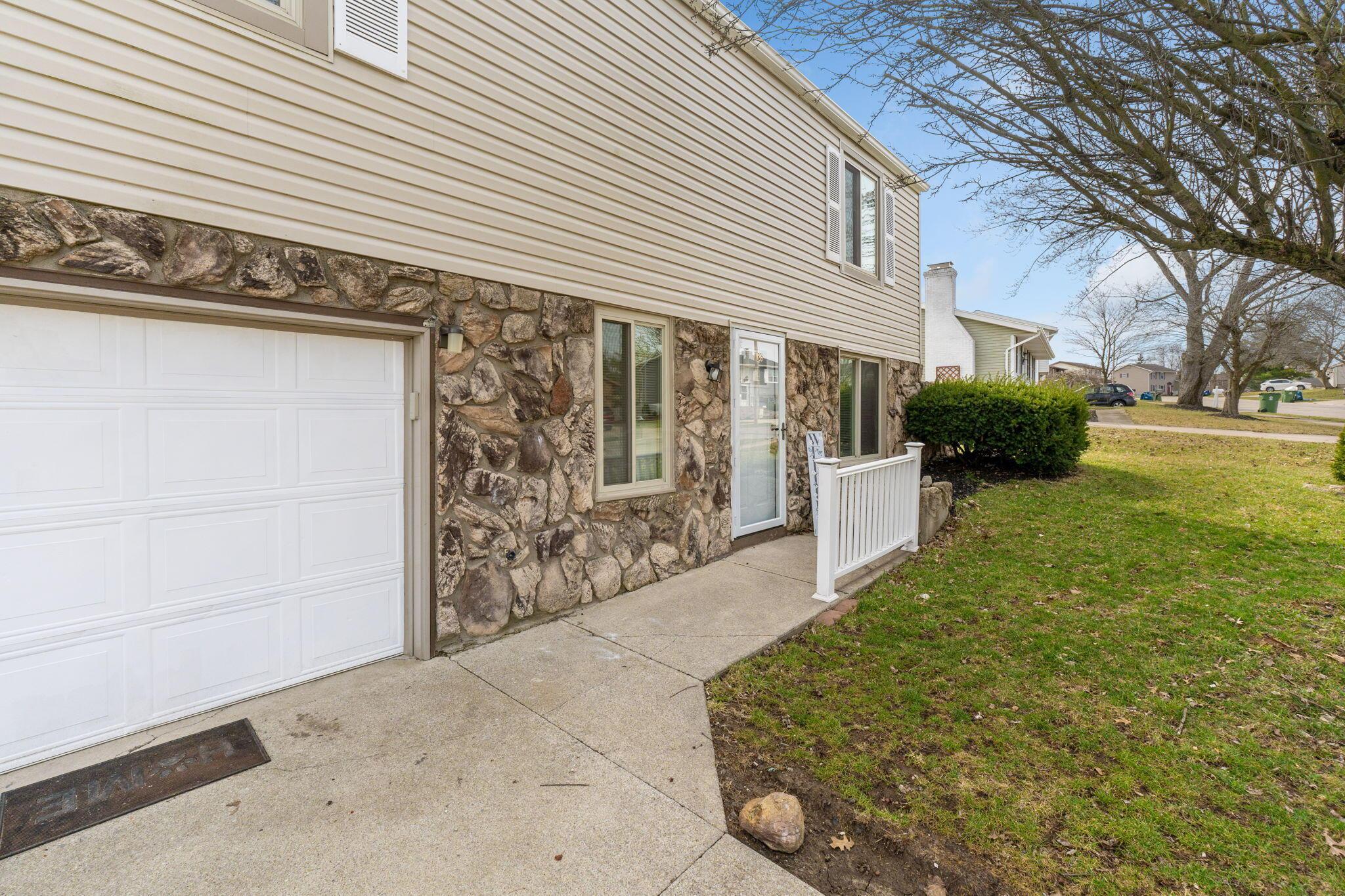 1026 Rosewood Drive, Marysville, Ohio image 50