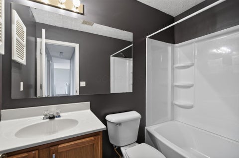 Tiny photo for 156 Knights Bridge Drive E, Pickerington, OH 43147 (MLS # 226029110)