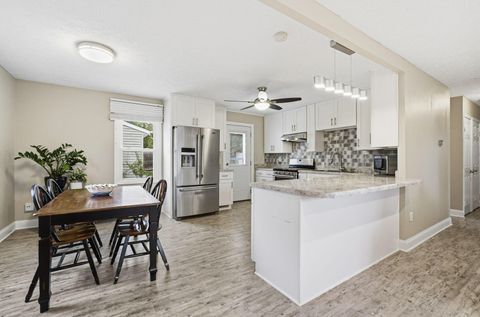 Tiny photo for 7262 Marlan Avenue, Reynoldsburg, OH 43068 (MLS # 225040603)
