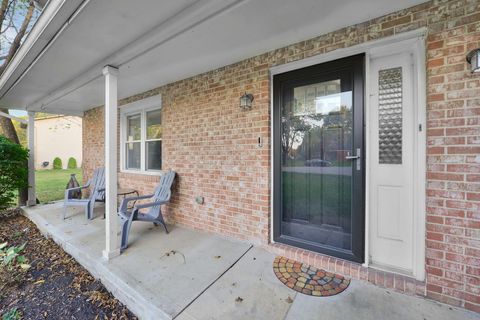 Tiny photo for 11779 Covington Court NW, Pickerington, OH 43147 (MLS # 225037128)