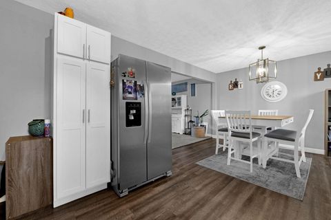 Tiny photo for 11779 Covington Court NW, Pickerington, OH 43147 (MLS # 225037128)