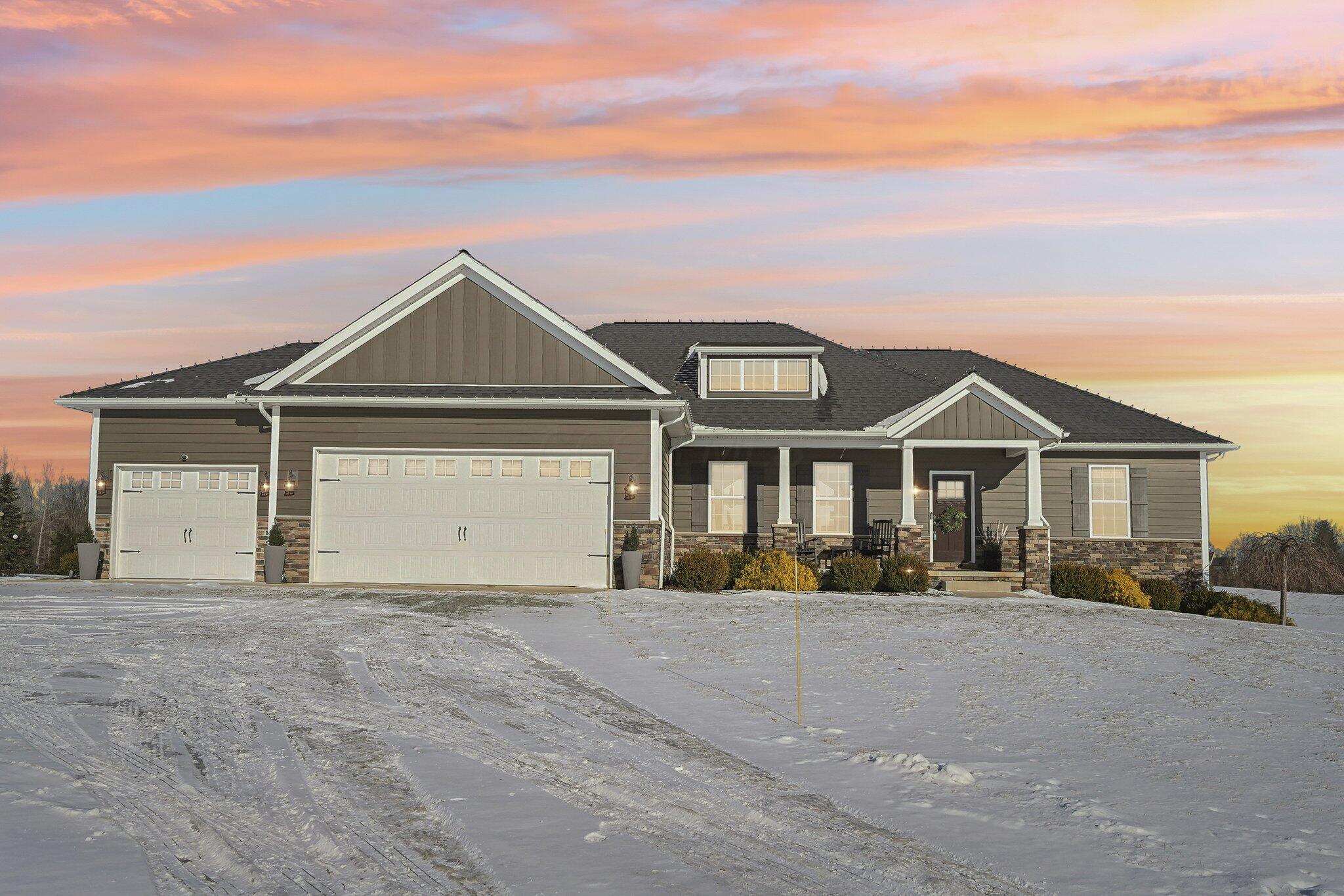 6832 Possum Street, Mount Vernon, Ohio image 1