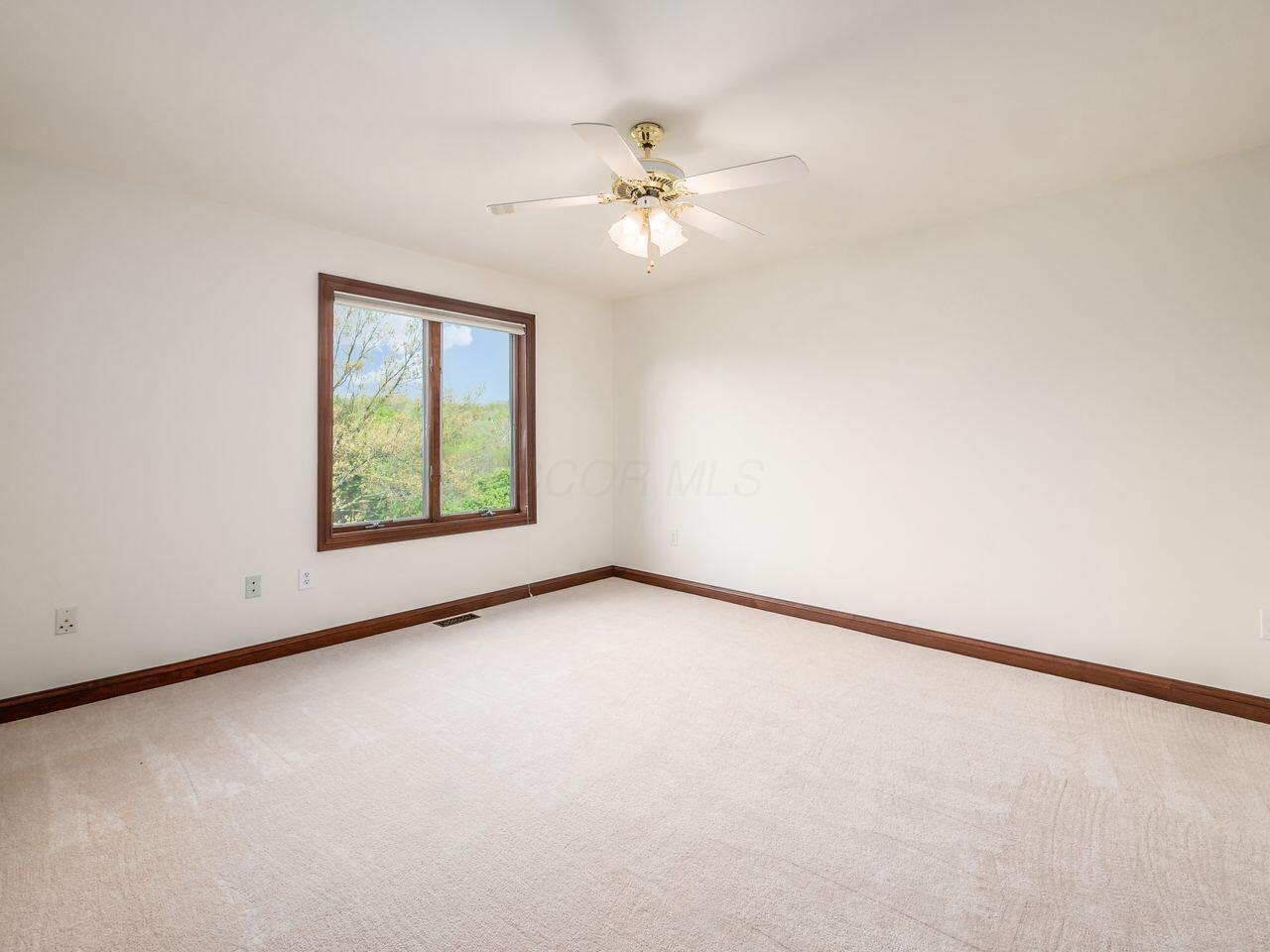 10900 Buckingham Place, Powell, Ohio image 36