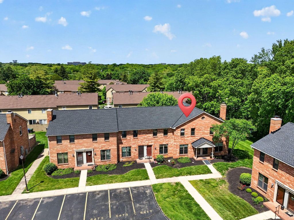 Photo of 6477 Brookedge Court, Dublin, OH 43017 (MLS # 226017682)