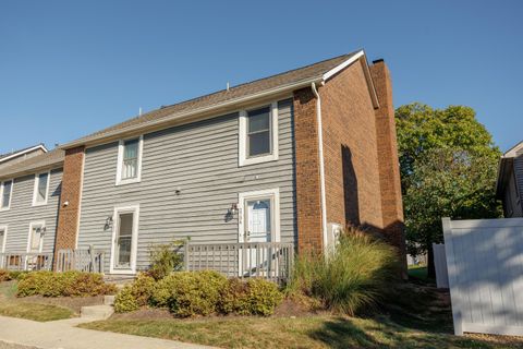 Photo of 2734 Saltergate Drive, Dublin, OH 43016 (MLS # 225038020)