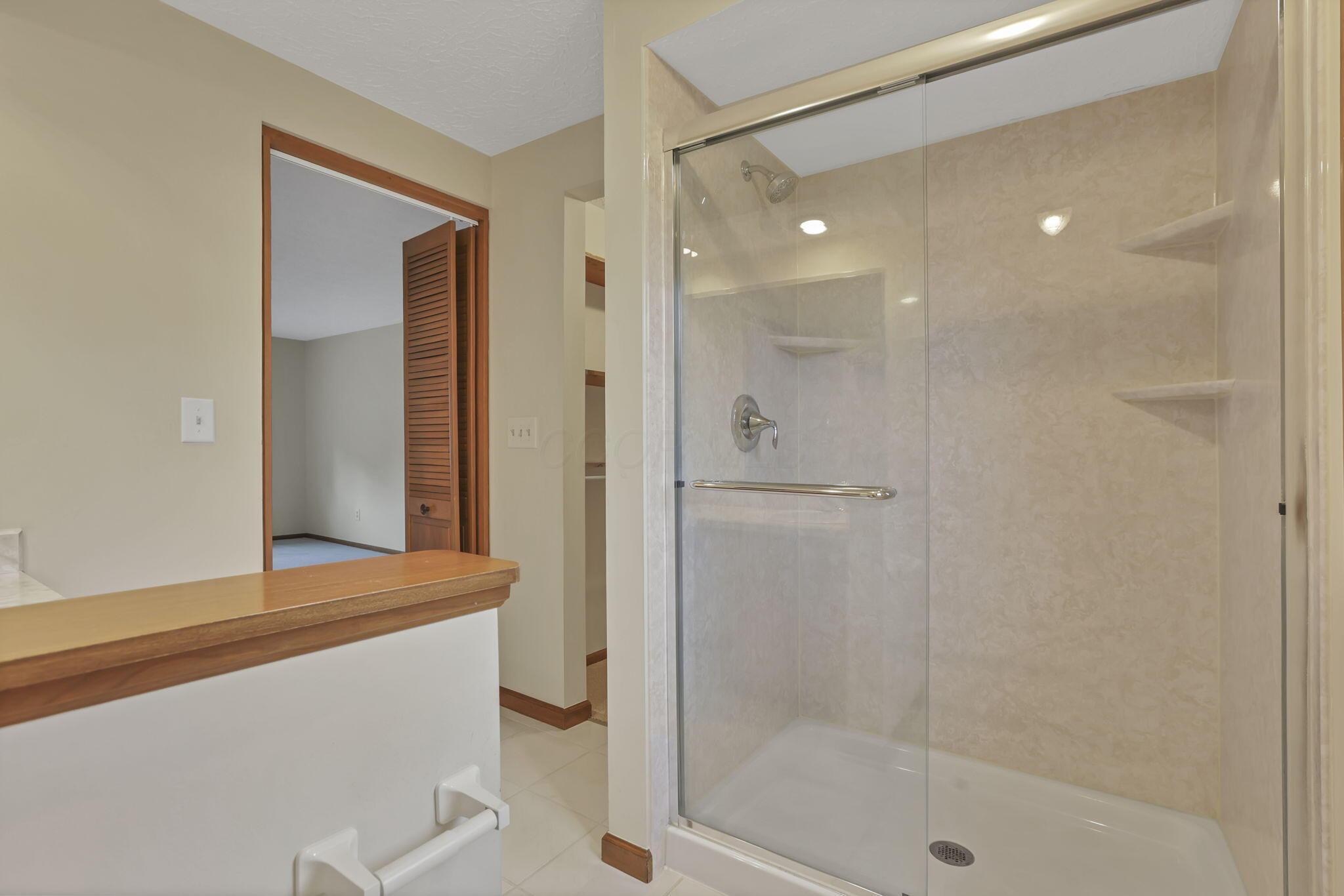 13195 Coventry Avenue, Pickerington, Ohio image 33