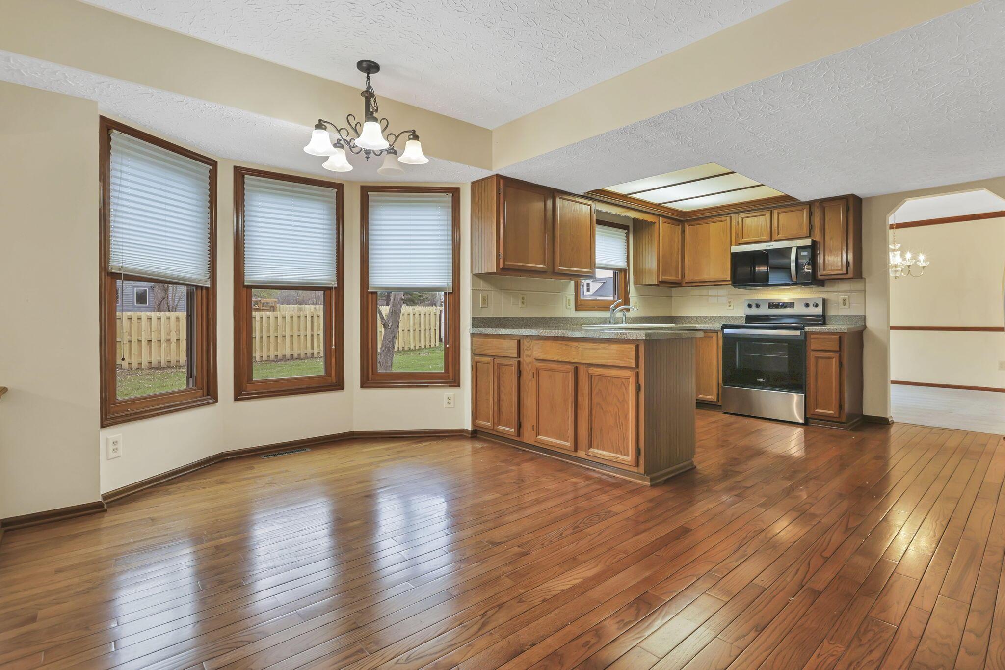 13195 Coventry Avenue, Pickerington, Ohio image 19