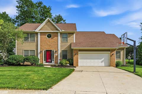 Homes For Sale - 6946 Roundwood Court<br/> Dublin, OH 43016