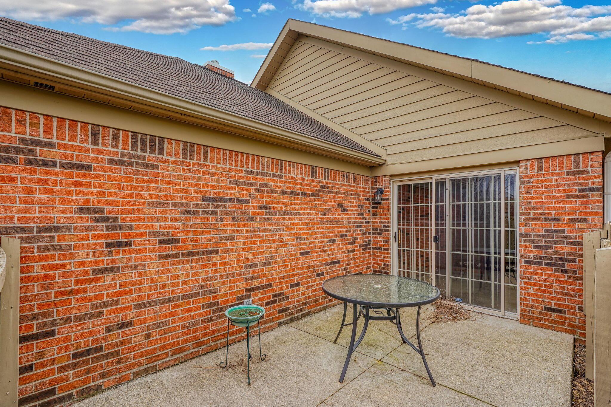 3028 Laurel Wind Boulevard, Lewis Center, Ohio image 10