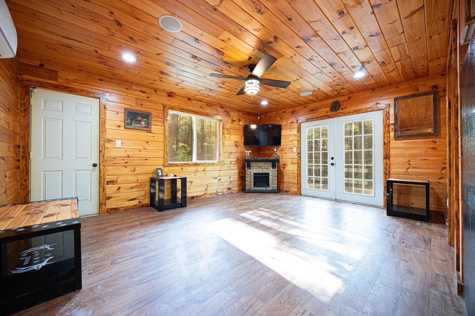 34047 W Buckingham Road Road, Logan, Ohio image 20