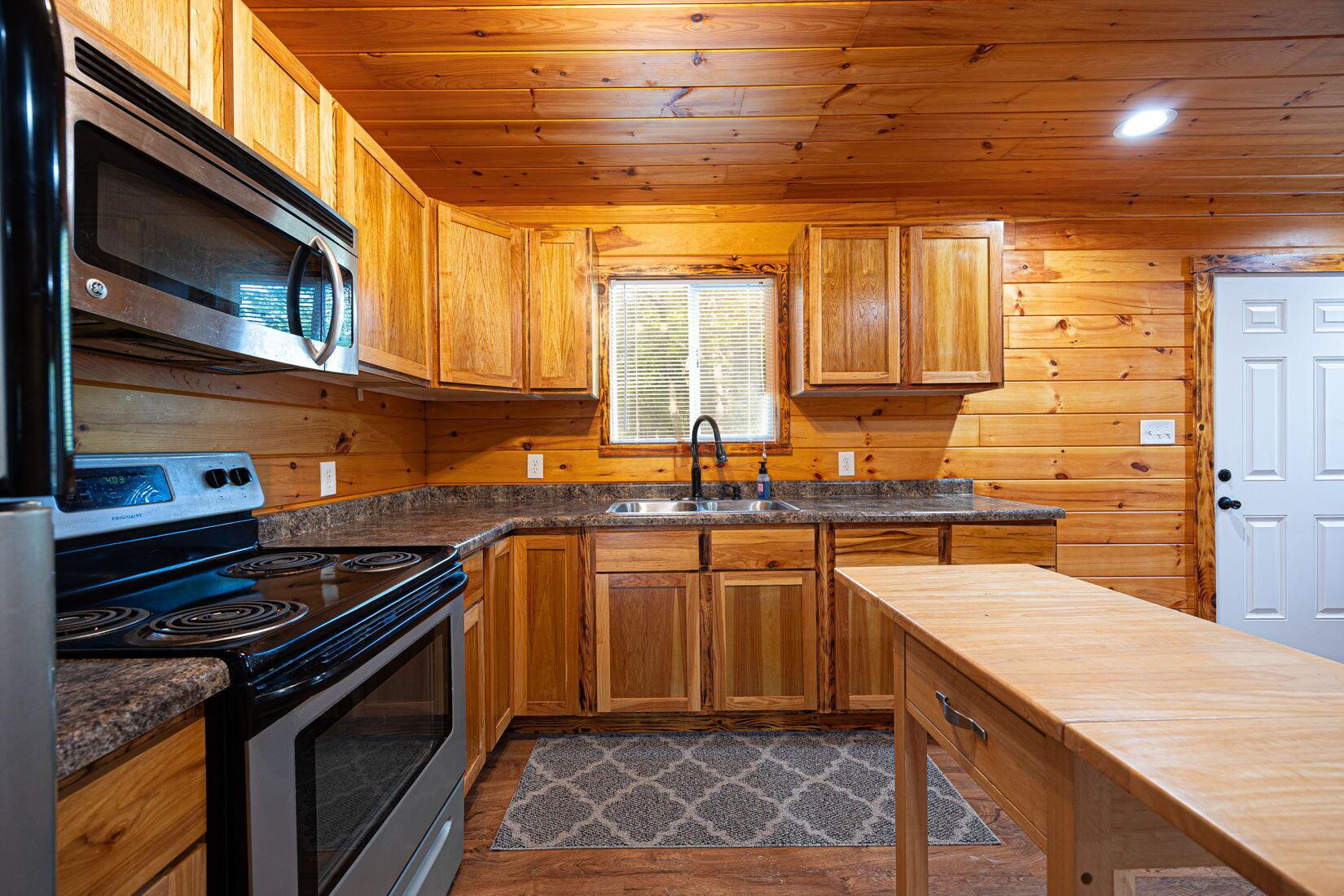 34047 W Buckingham Road Road, Logan, Ohio image 15