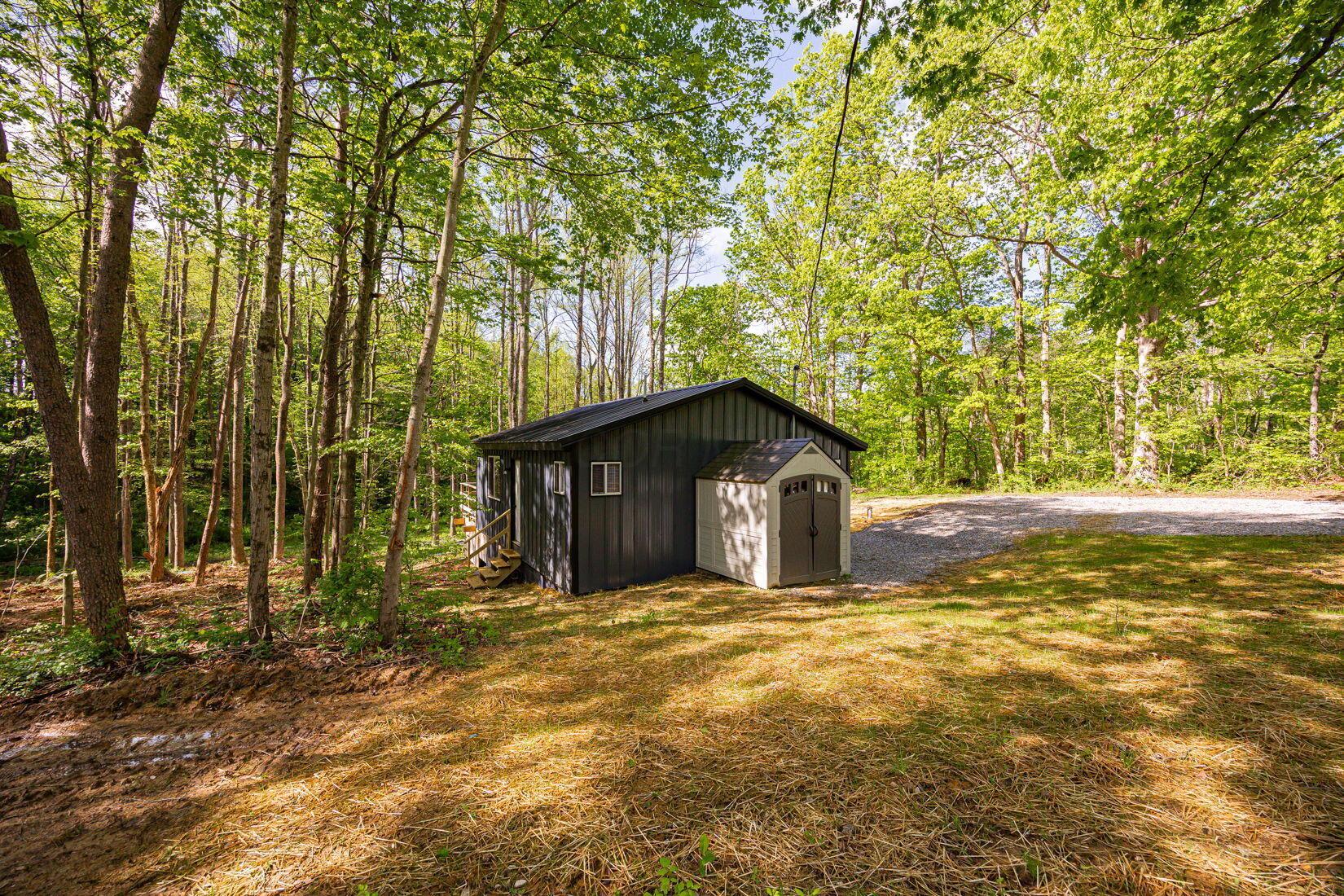 34047 W Buckingham Road Road, Logan, Ohio image 37