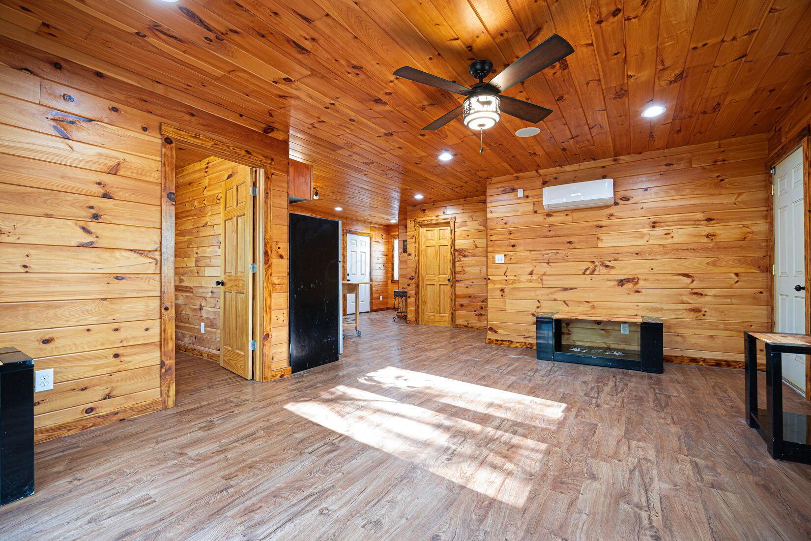 34047 W Buckingham Road Road, Logan, Ohio image 21