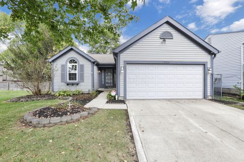 Photo of 6926 Bennell Drive, Reynoldsburg, OH 43068 (MLS # 225037782)