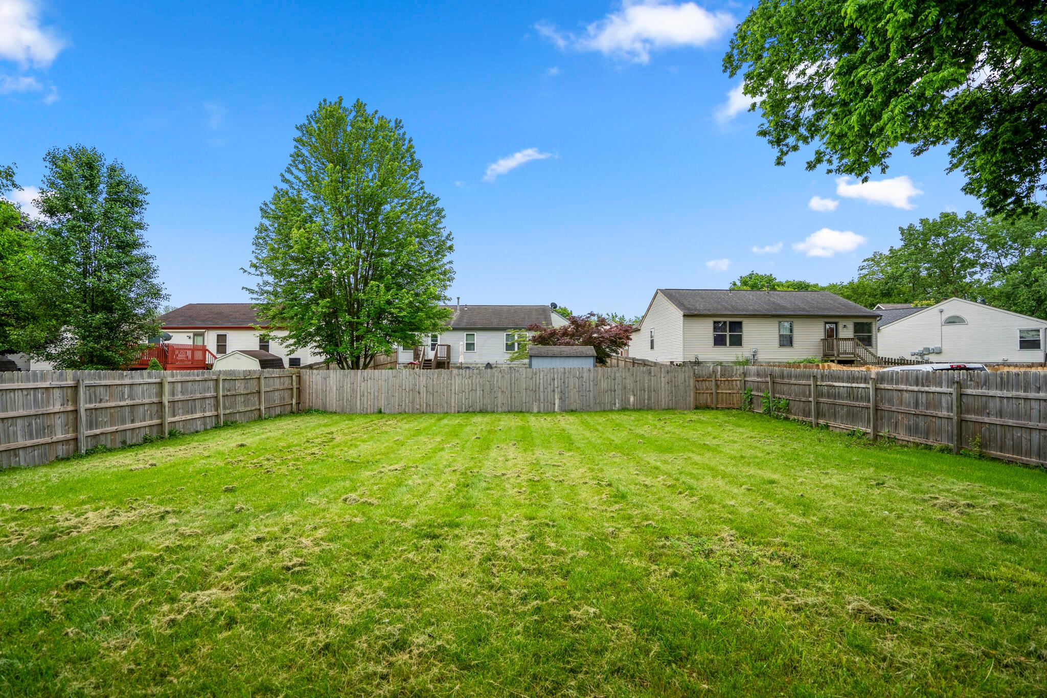 2421 Nugget Drive, Grove City, Ohio image 22