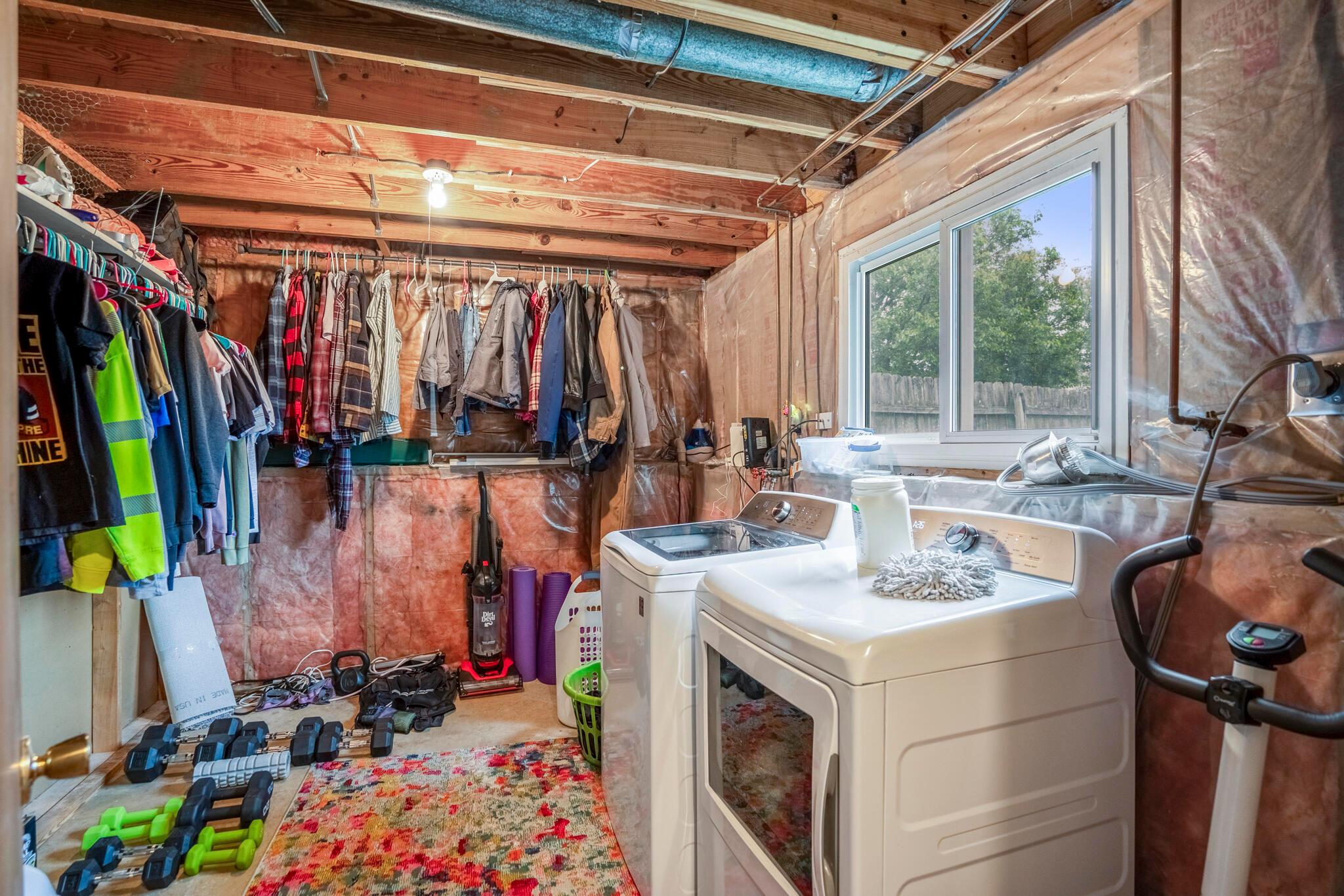 2421 Nugget Drive, Grove City, Ohio image 21