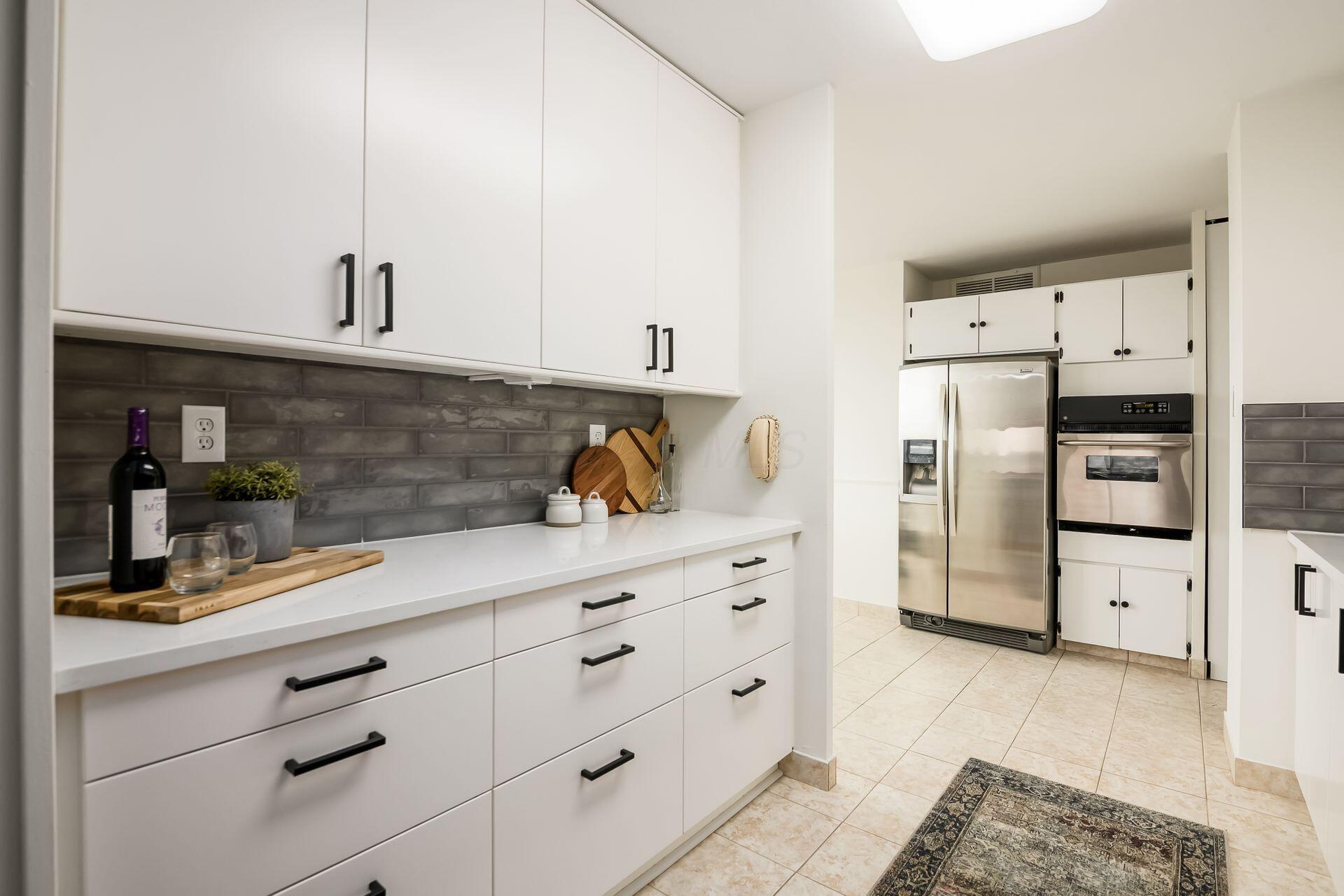 1000 Urlin Avenue #605, Columbus, Ohio image 15