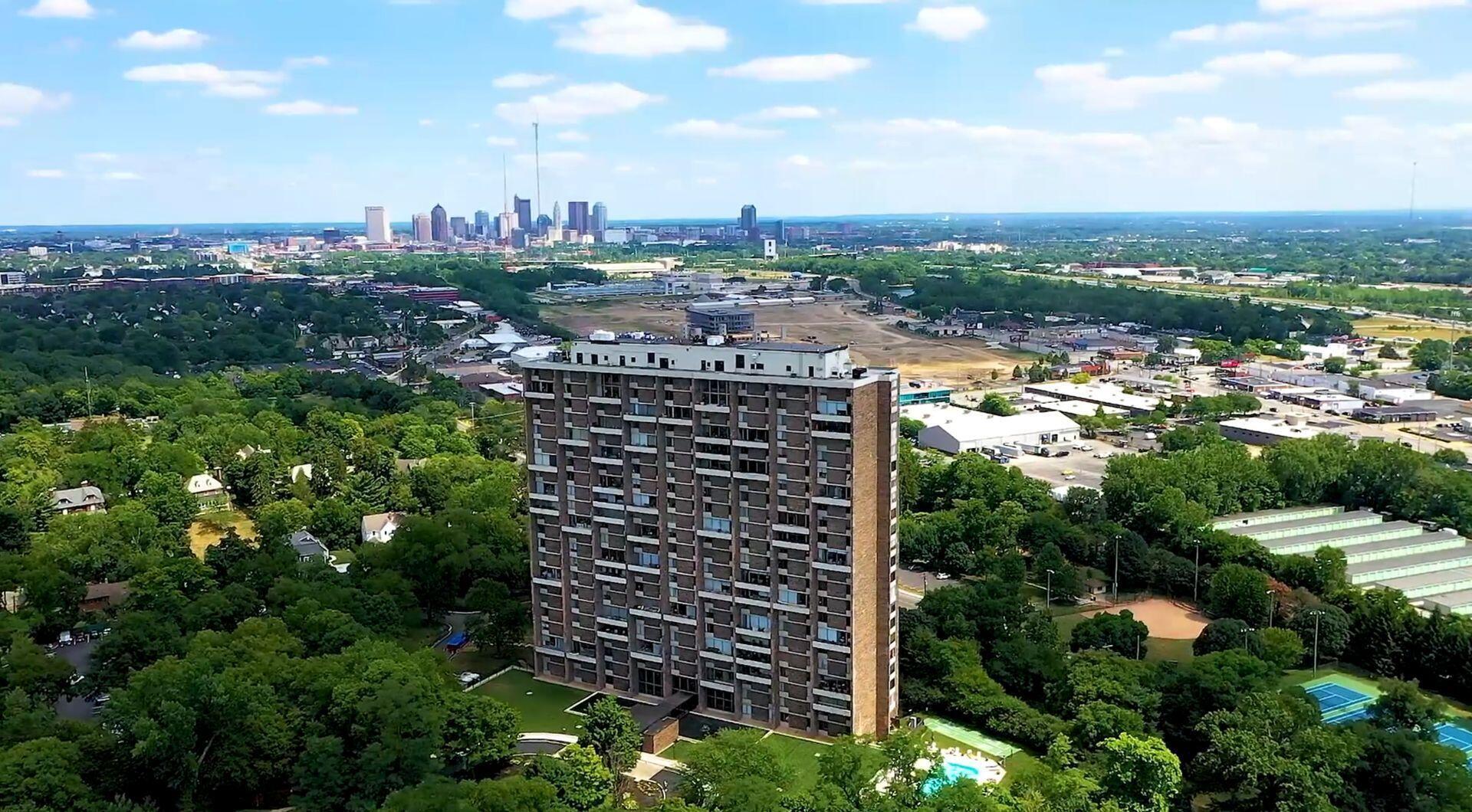 1000 Urlin Avenue #605, Columbus, Ohio image 48