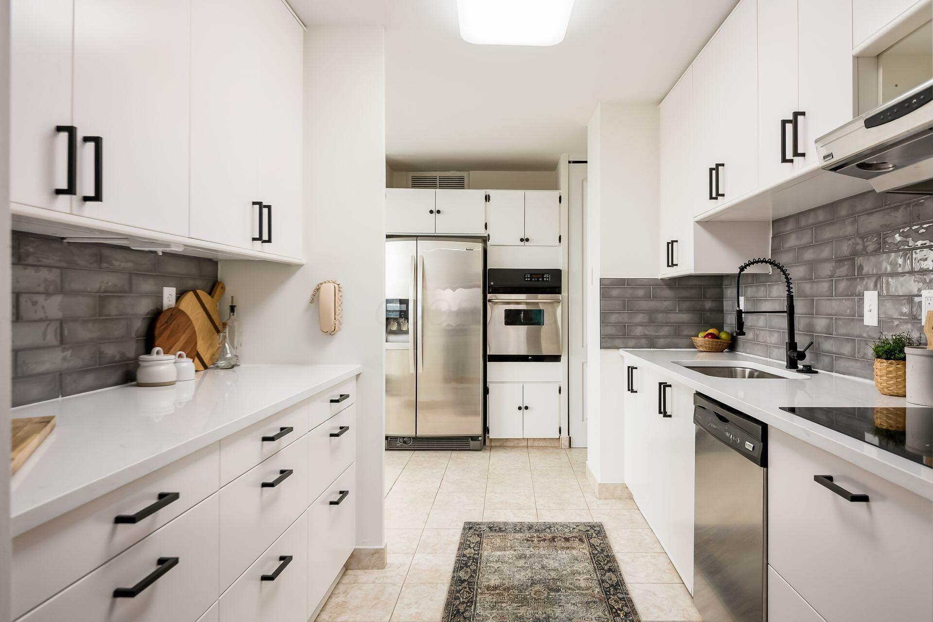 1000 Urlin Avenue #605, Columbus, Ohio image 13