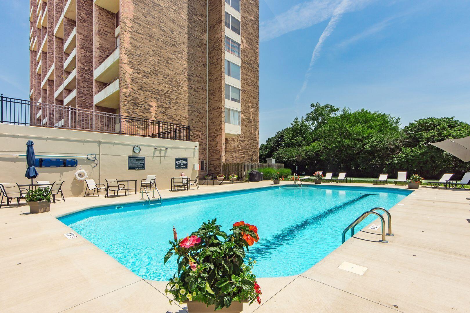 1000 Urlin Avenue #605, Columbus, Ohio image 42