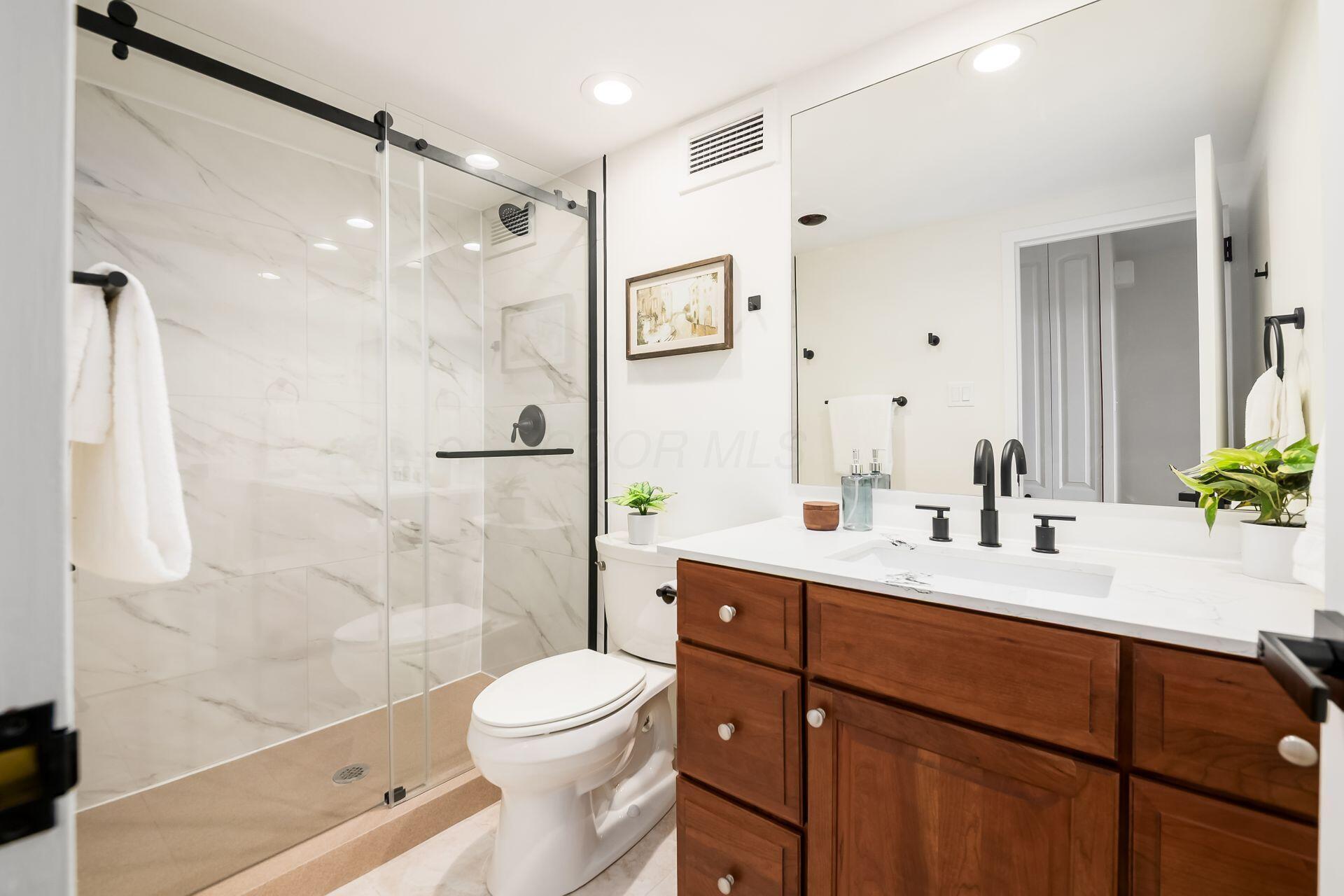 1000 Urlin Avenue #605, Columbus, Ohio image 28
