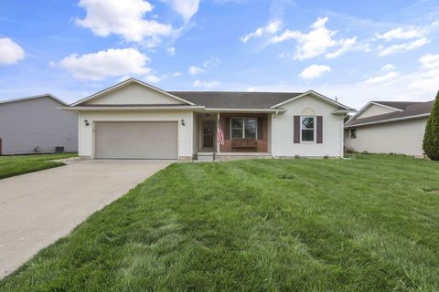 Photo of 1037 Gertrude Avenue, Logan, OH 43138 (MLS # 226013588)