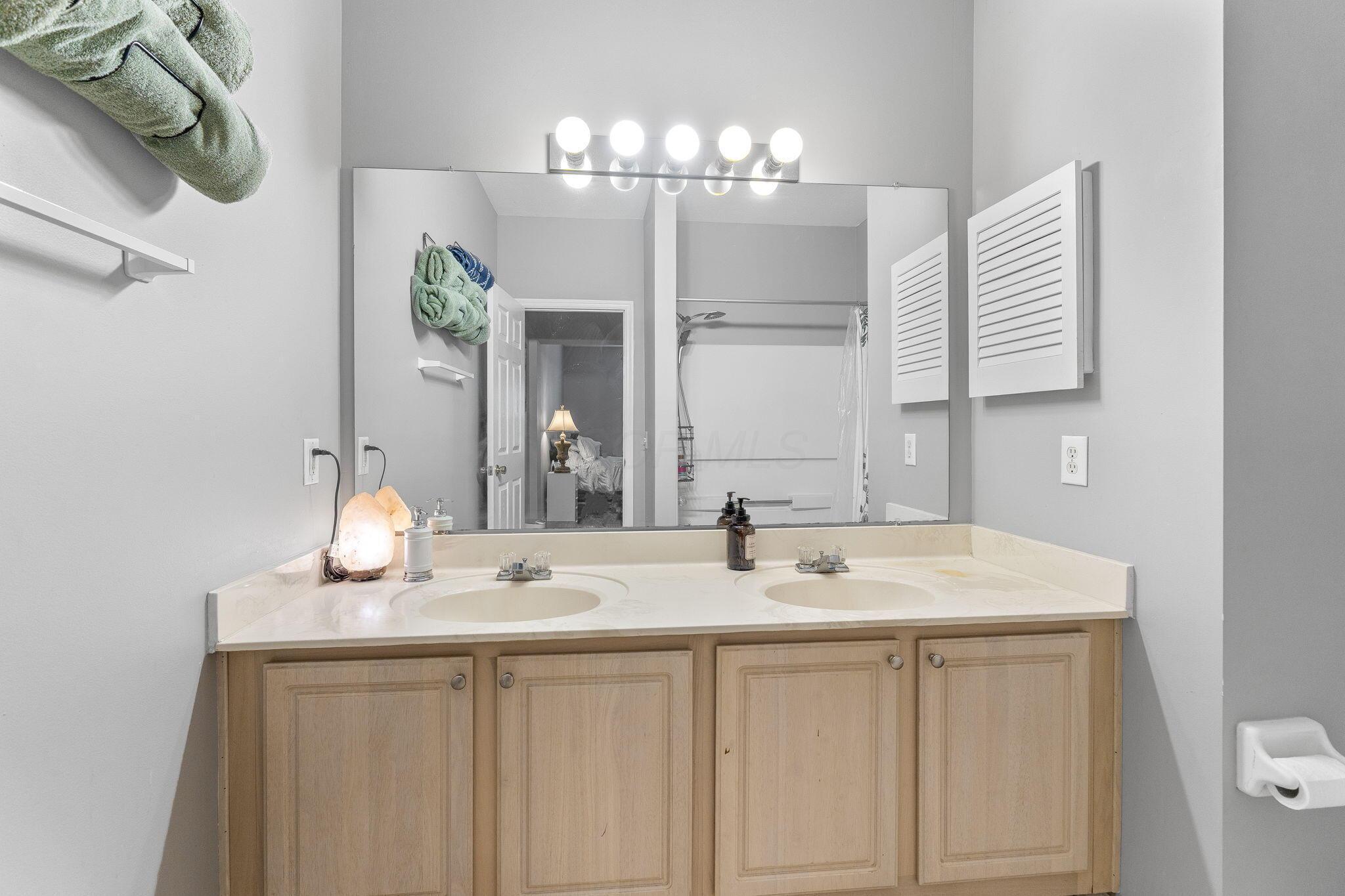 6033 Craughwell Lane, Dublin, Ohio image 30