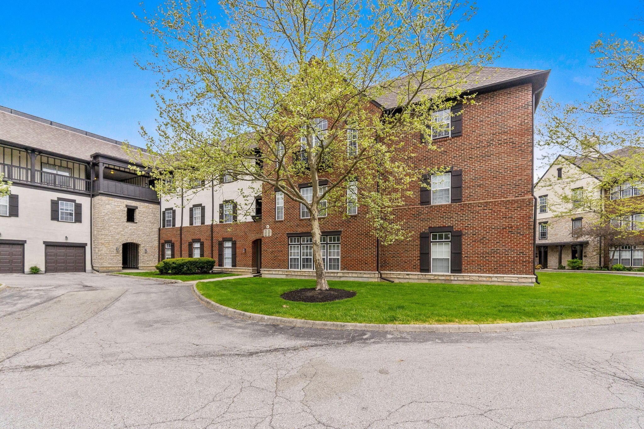 6033 Craughwell Lane, Dublin, Ohio image 5